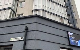 Центр (7). Поруч Озеро та Парк